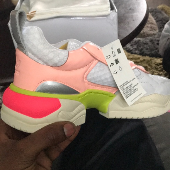 Supercourt RX (W) - Picture 5 of 5